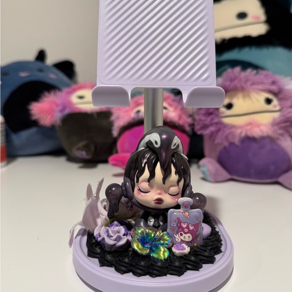 CUSTOM PHONE HOLDEPOPMART FIGURINE SKULL PANDA THE MARE OF ANIMALS- THE PENGUIN - Picture 2 of 5